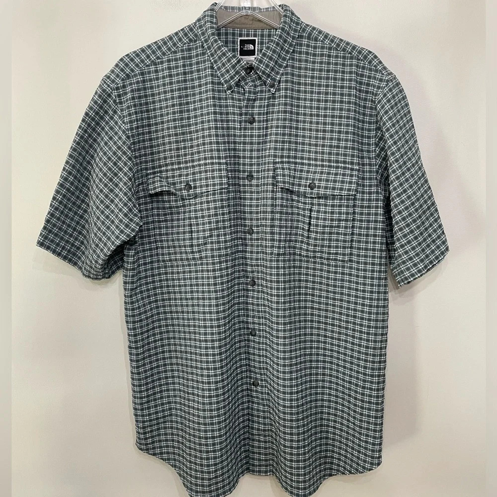 North Face Men's Shirt Short Sleeve Seersucker Button Up Plaid Outdoors Blue M